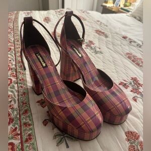 Larroude platform pink heels